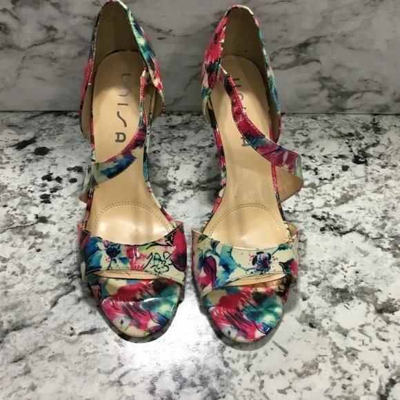 Unisa Women's Floral Patent Open Toe Pumps Heels - Picture 9 of 13